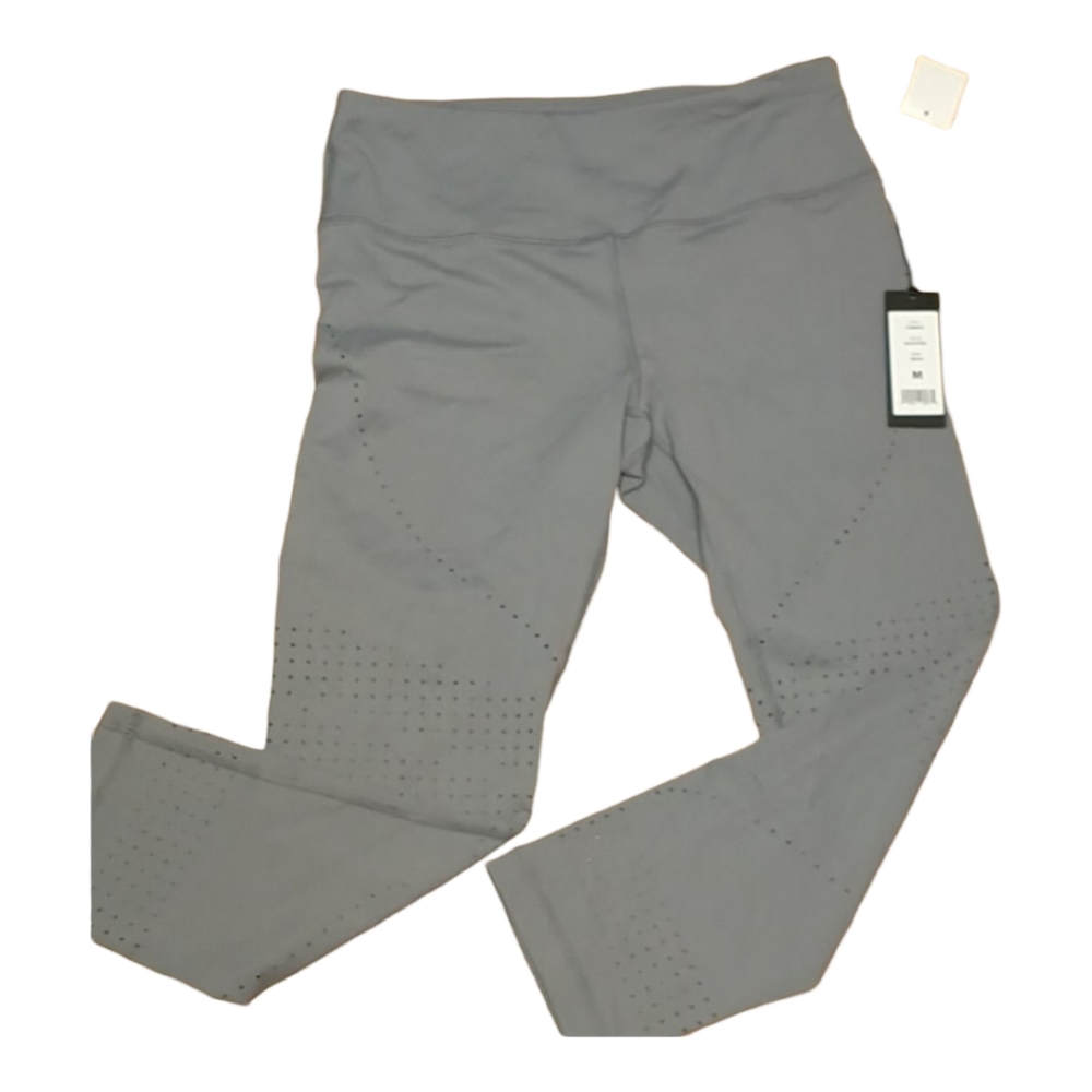 VINA Cropped  Performance Leggings size M